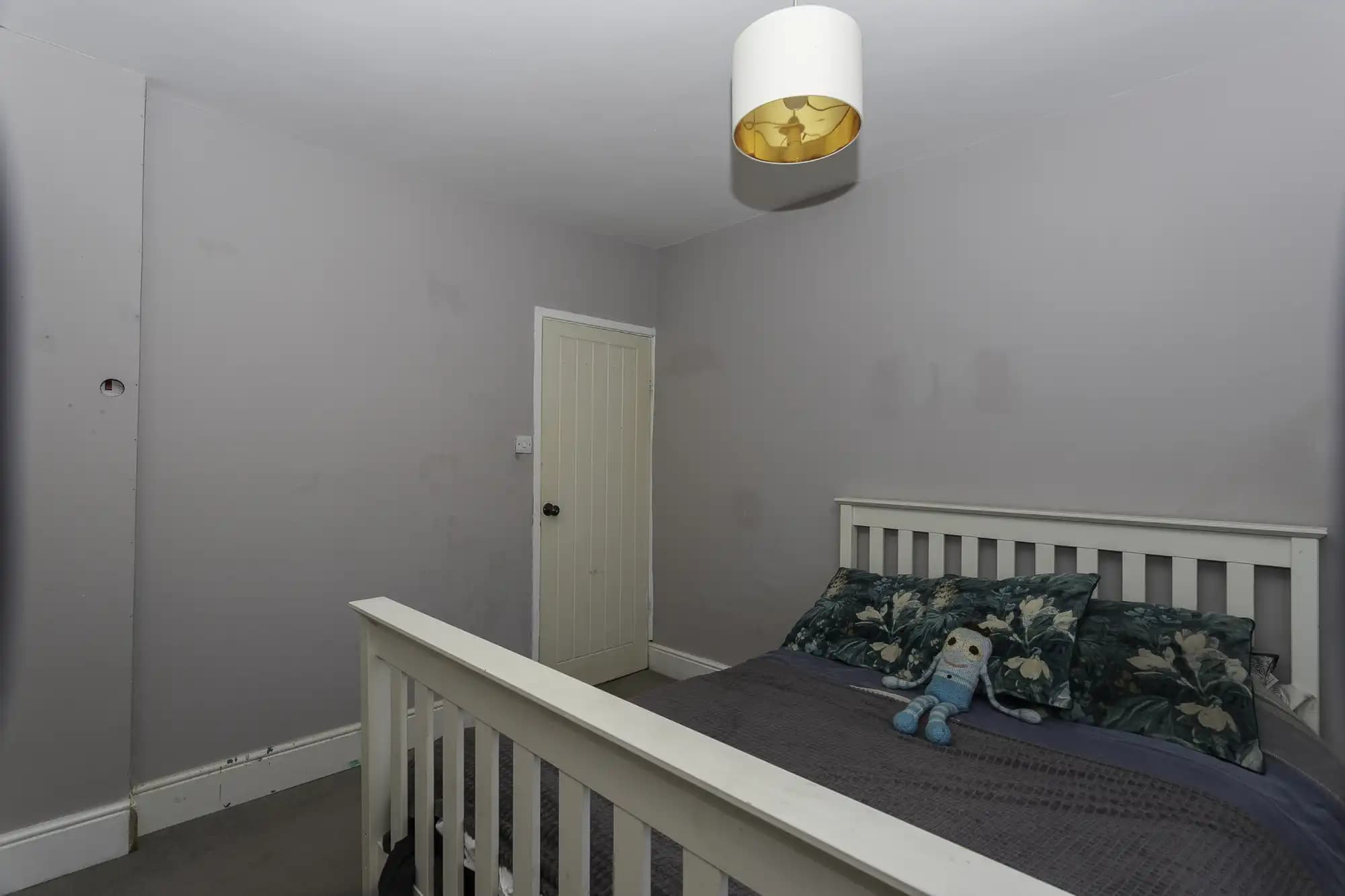 property photo 13 of 22