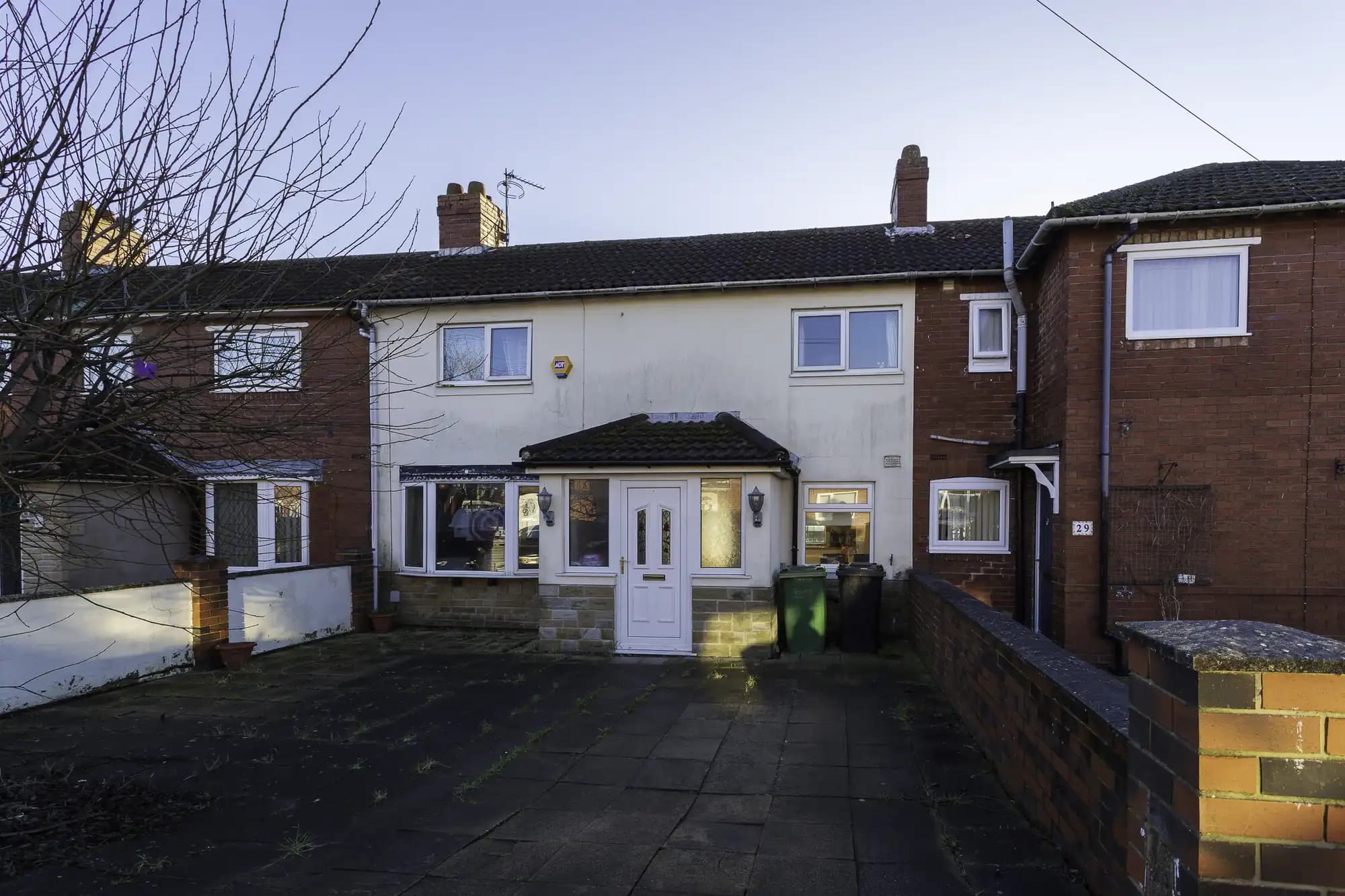 property photo 5 of 22