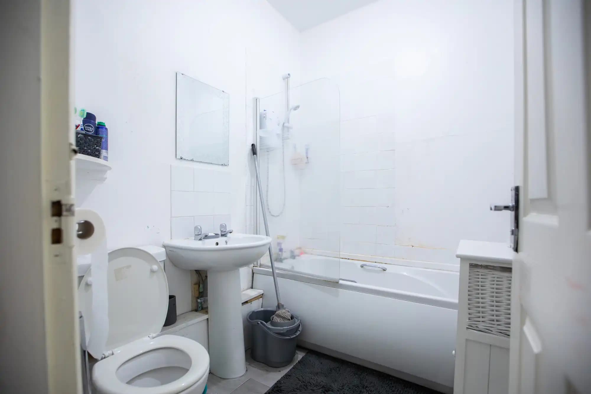property photo 13 of 18