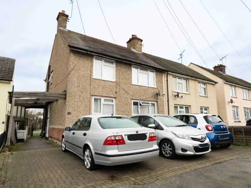 property photo 17 of 19
