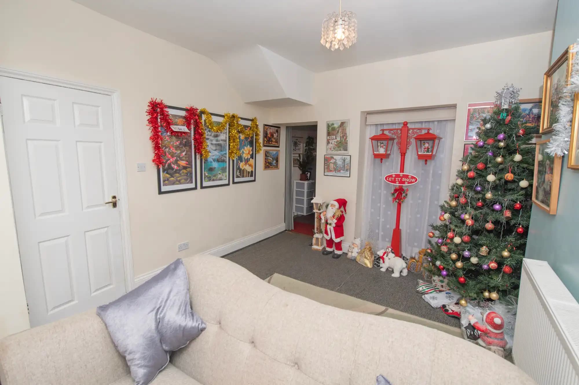 property photo 9 of 22