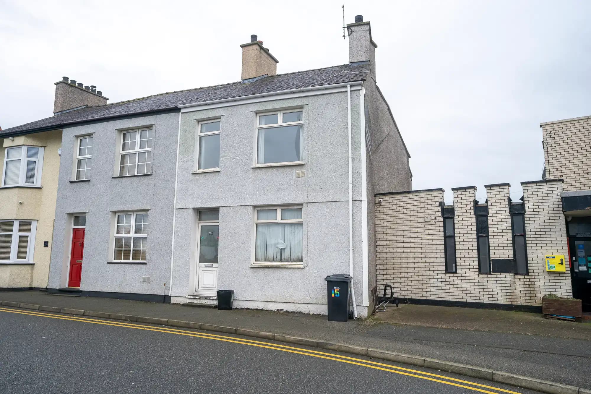property photo 1 of 1