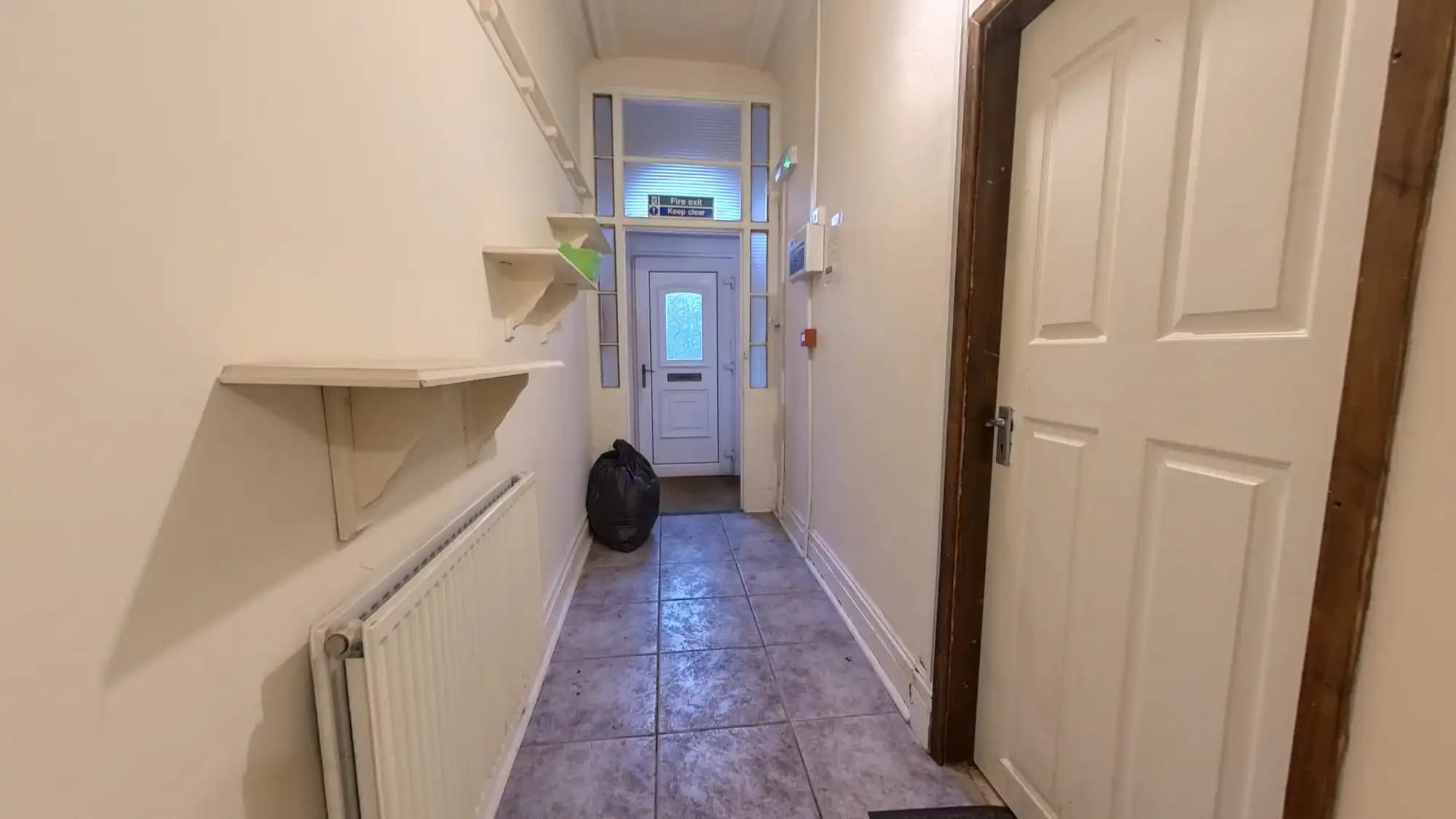 property photo 27 of 28