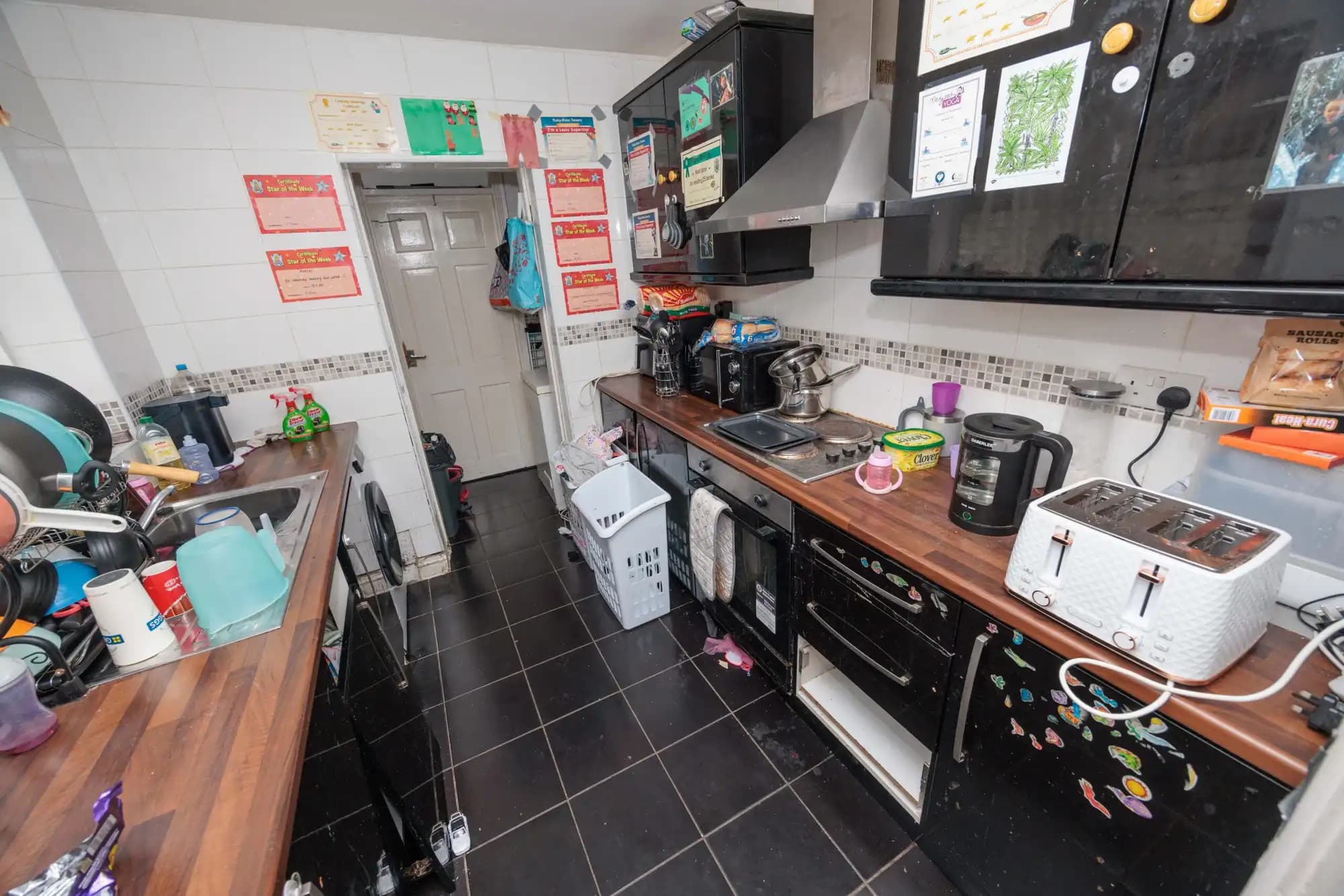 property photo 11 of 29