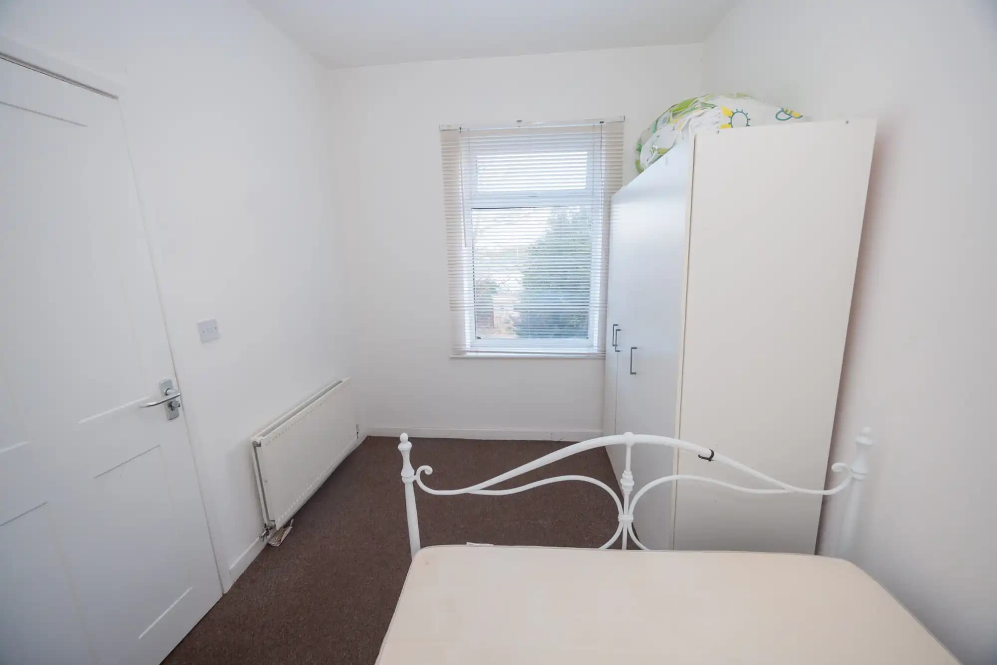 property photo 6 of 65