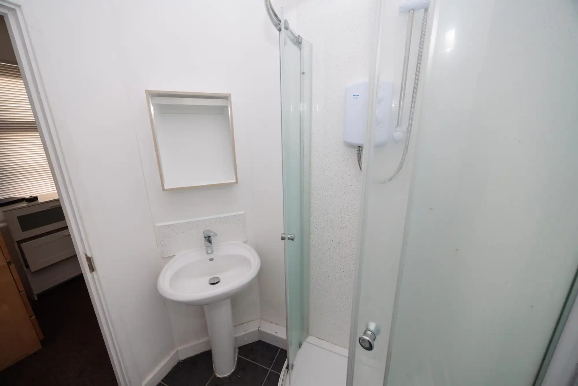 property photo 61 of 65