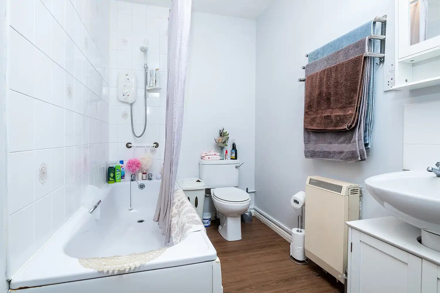 property photo 10 of 12