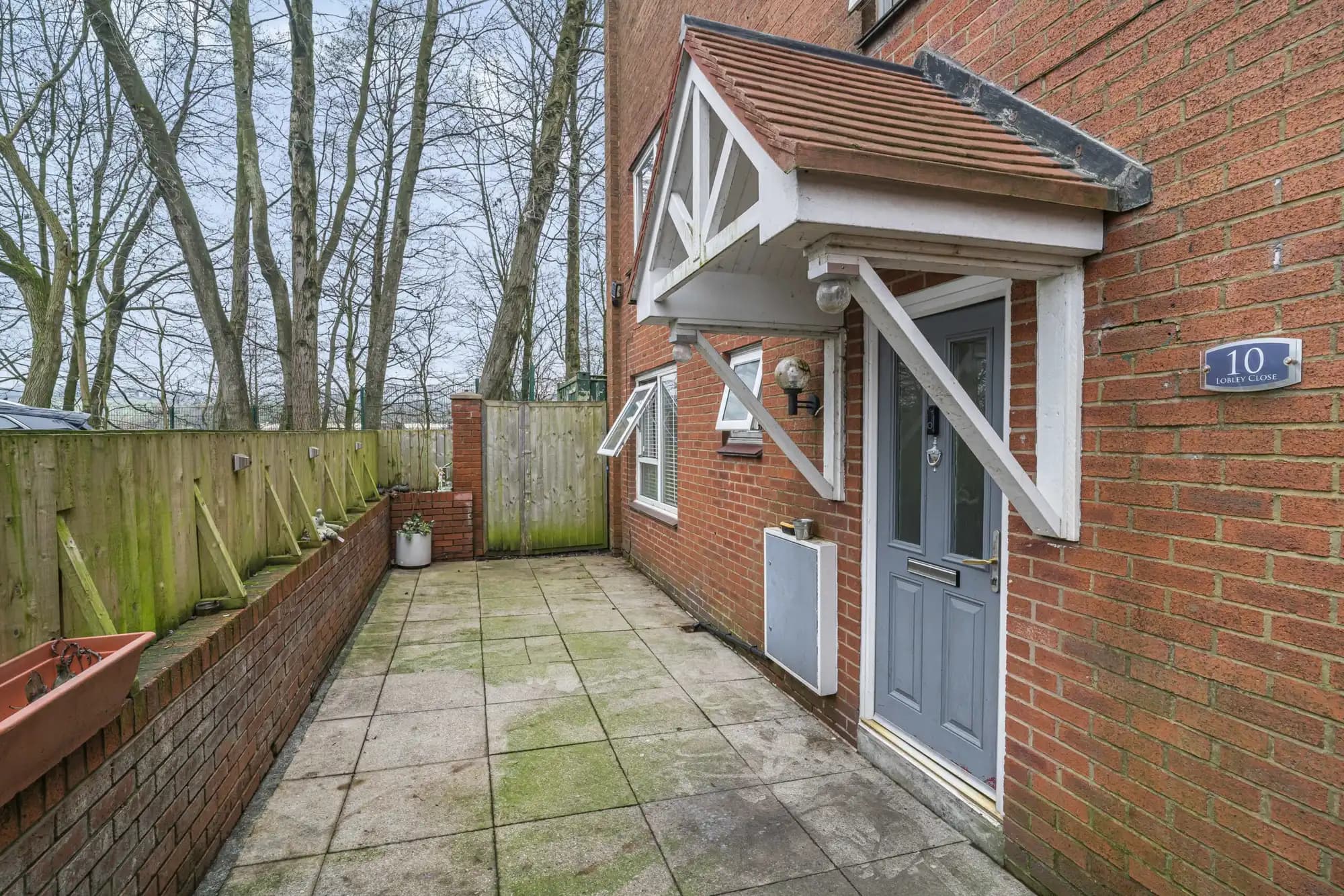 property photo 16 of 24
