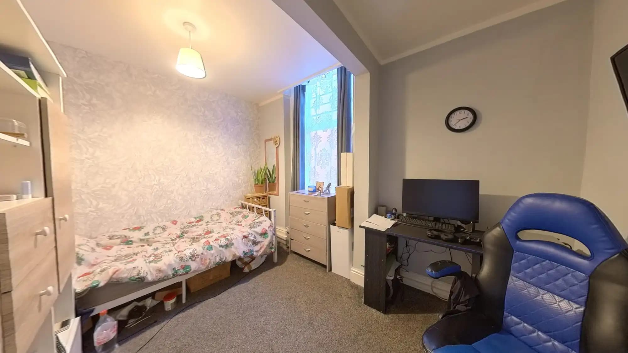 property photo 15 of 53