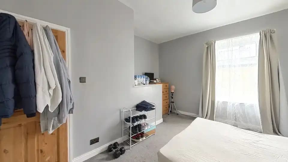 property photo 12 of 19