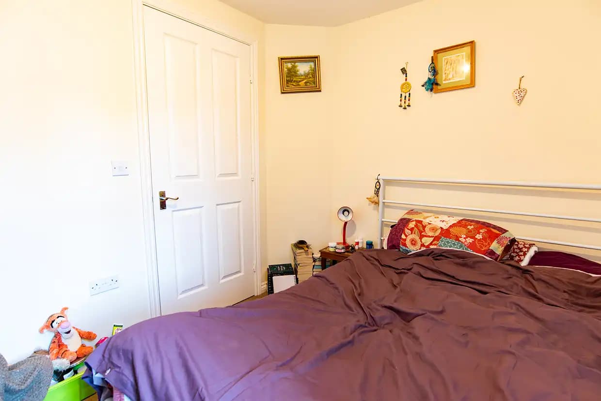 property photo 13 of 16