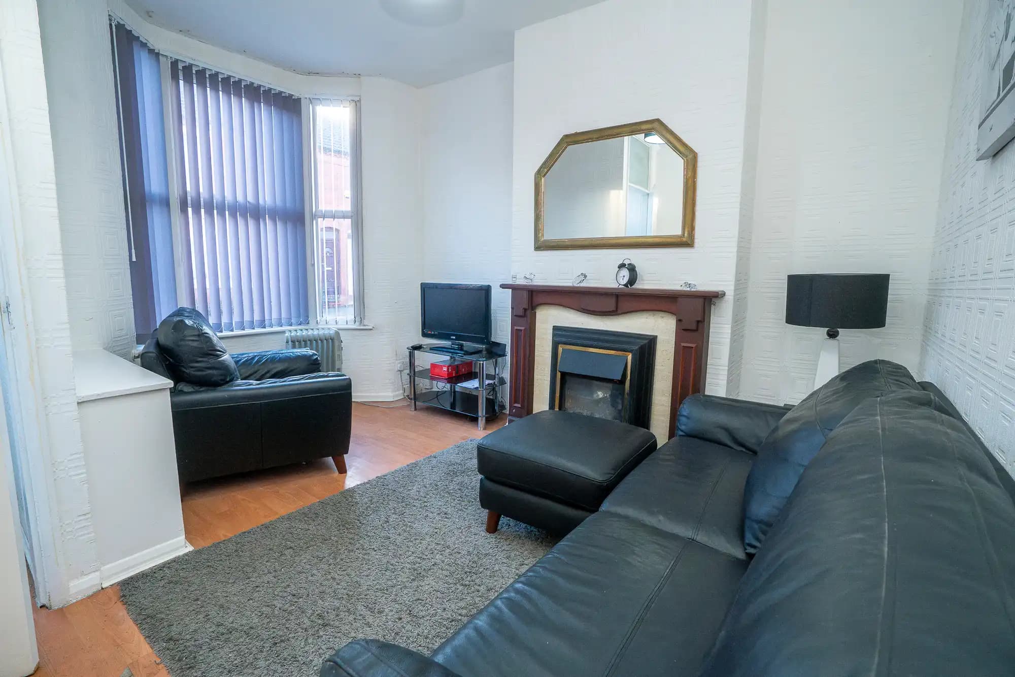 property photo 7 of 28
