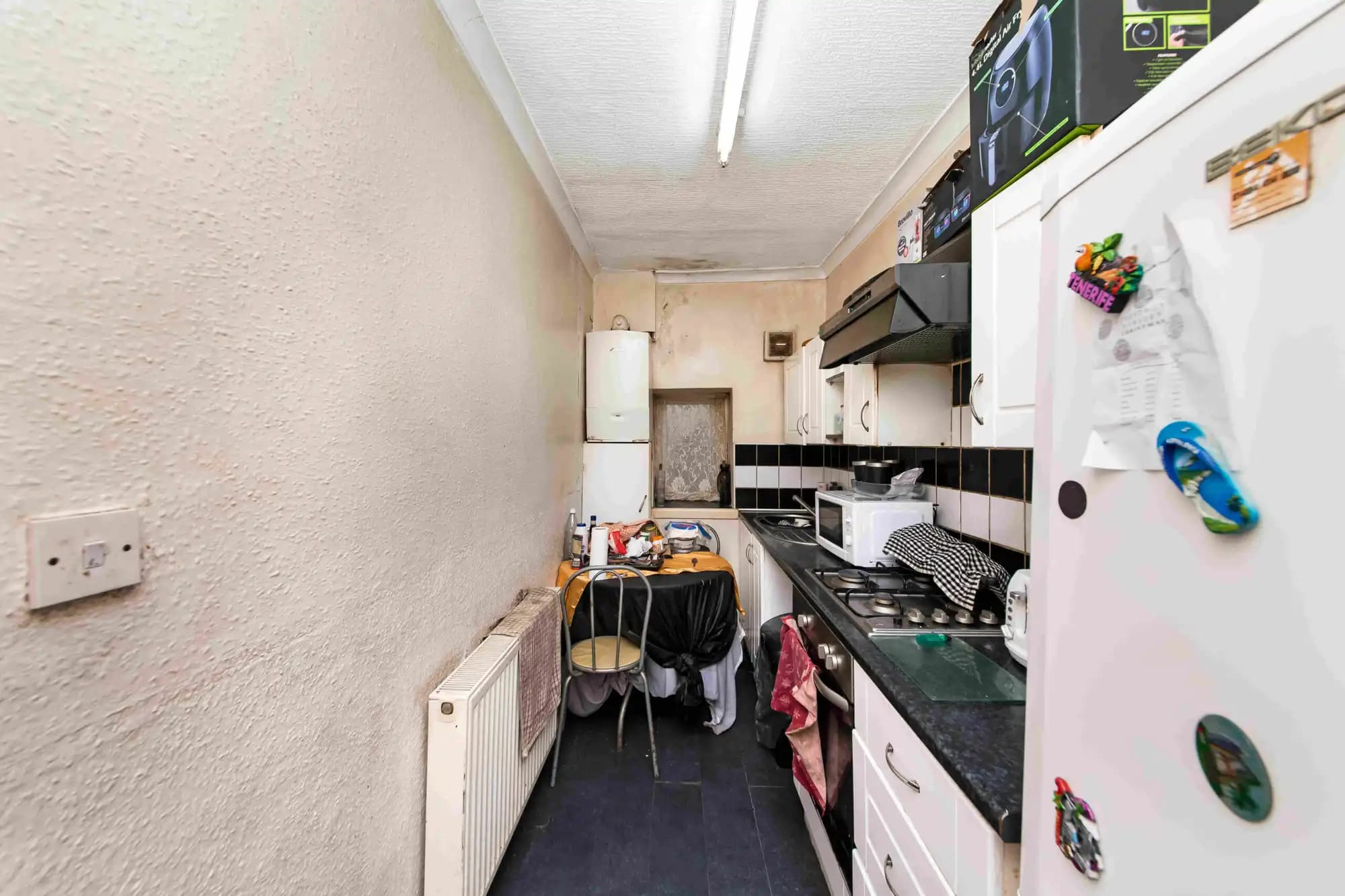 property photo 7 of 14