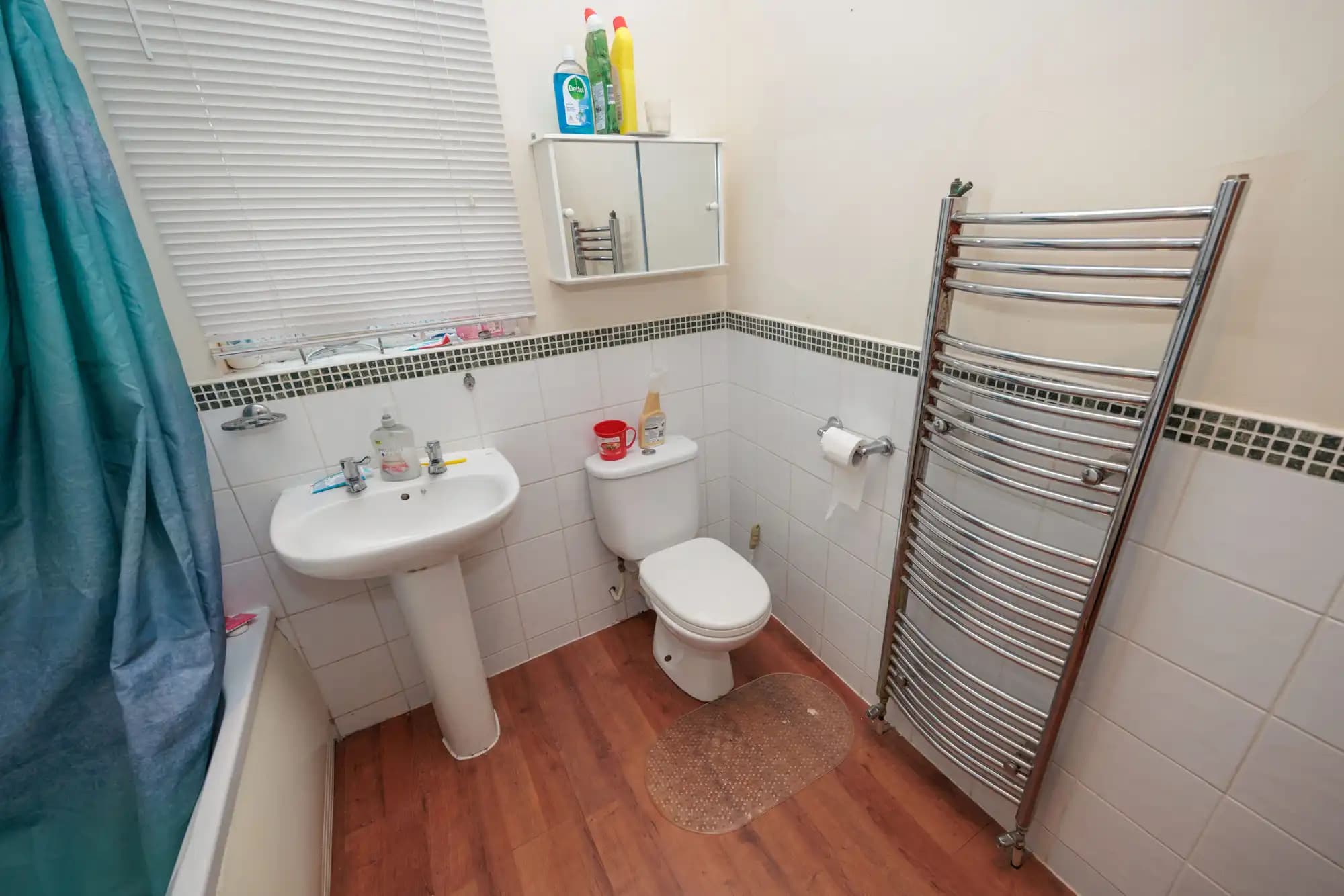 property photo 10 of 28