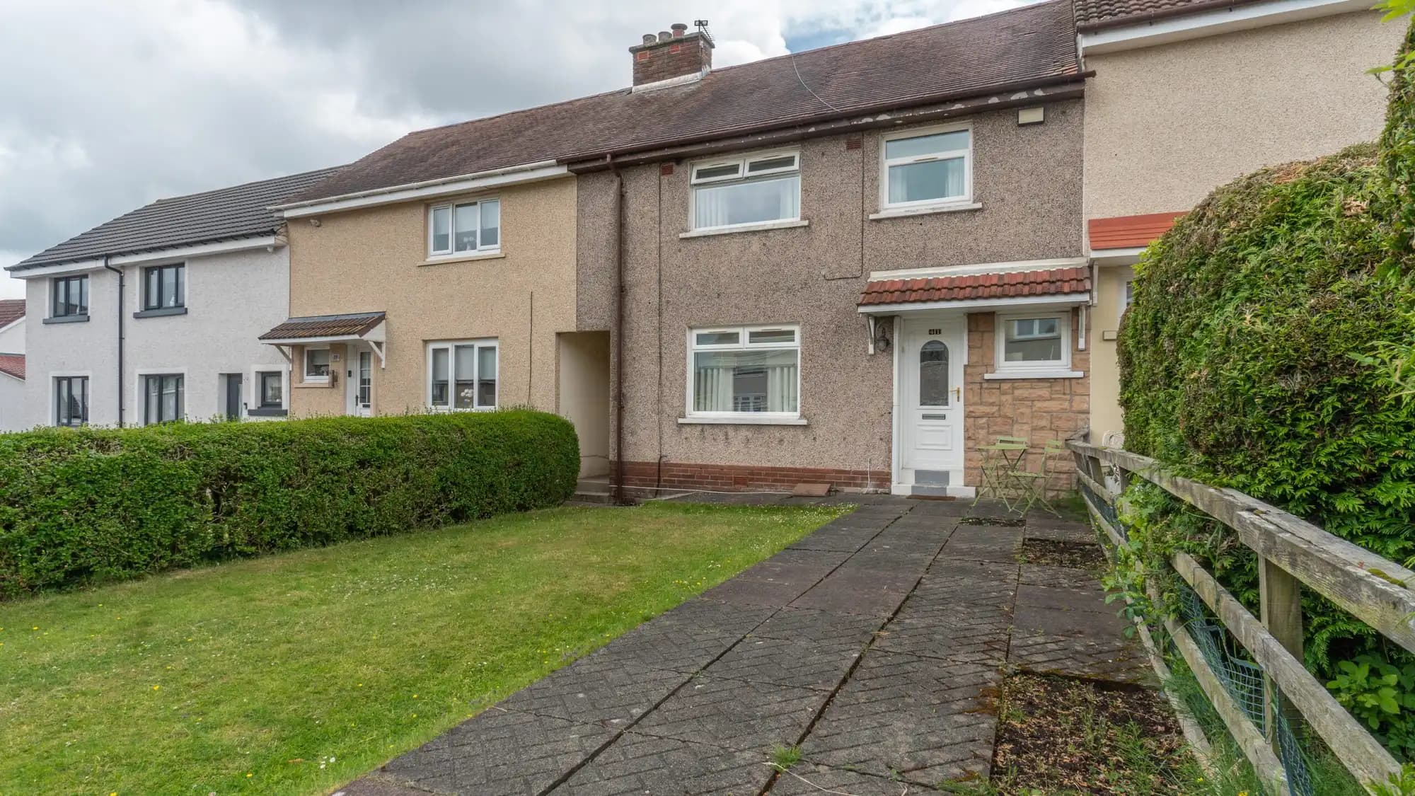 property photo 27 of 32