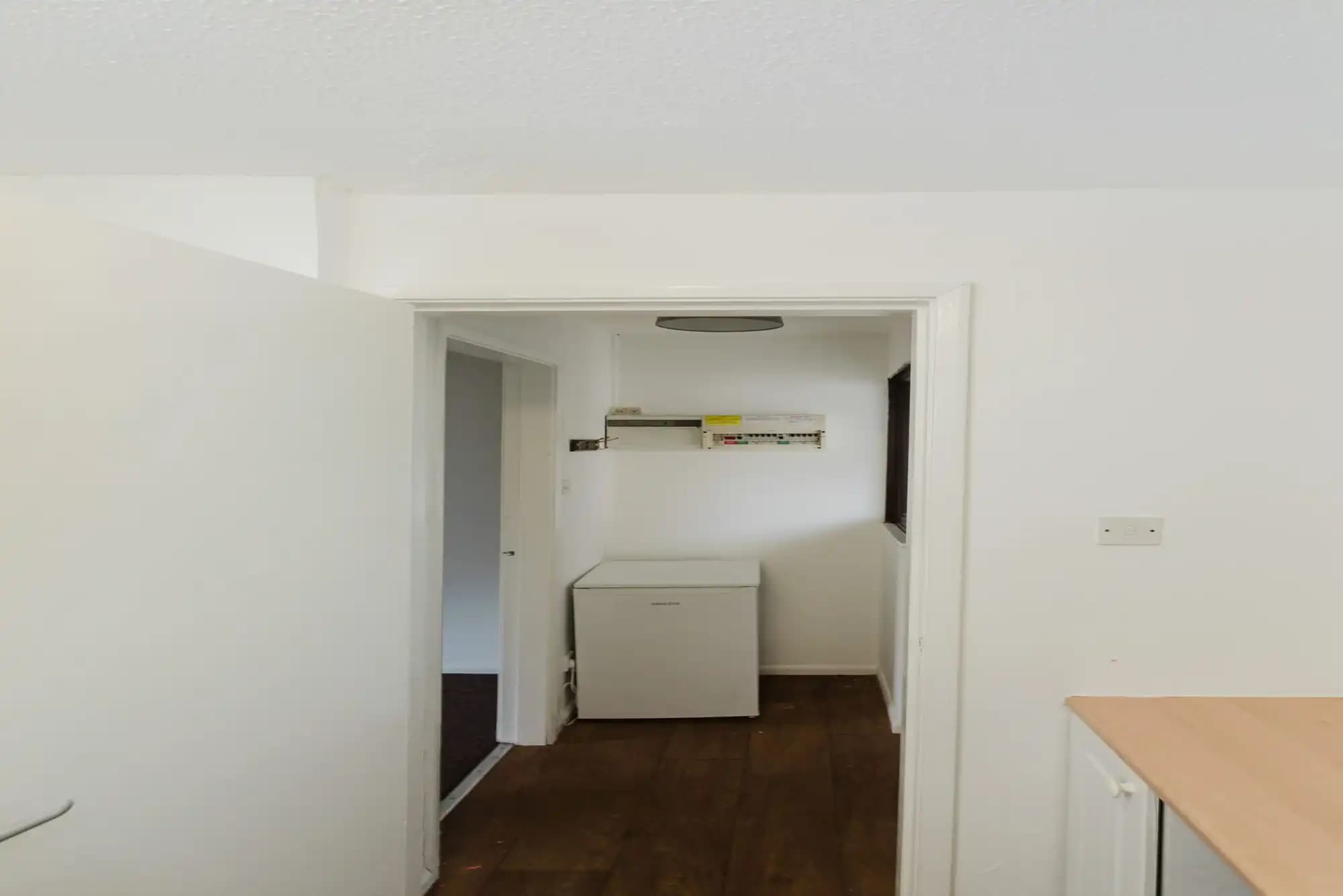 property photo 15 of 19