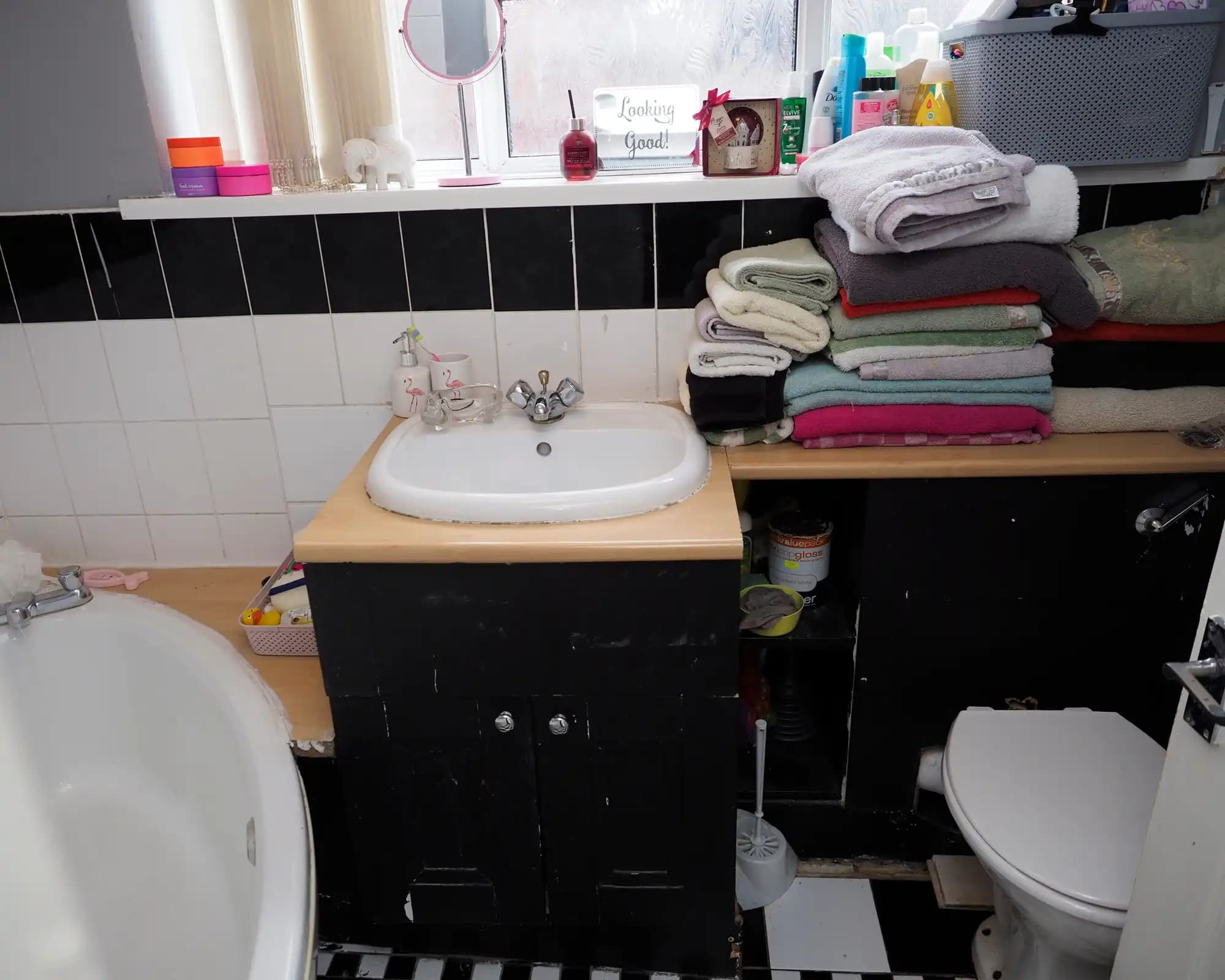 property photo 4 of 21