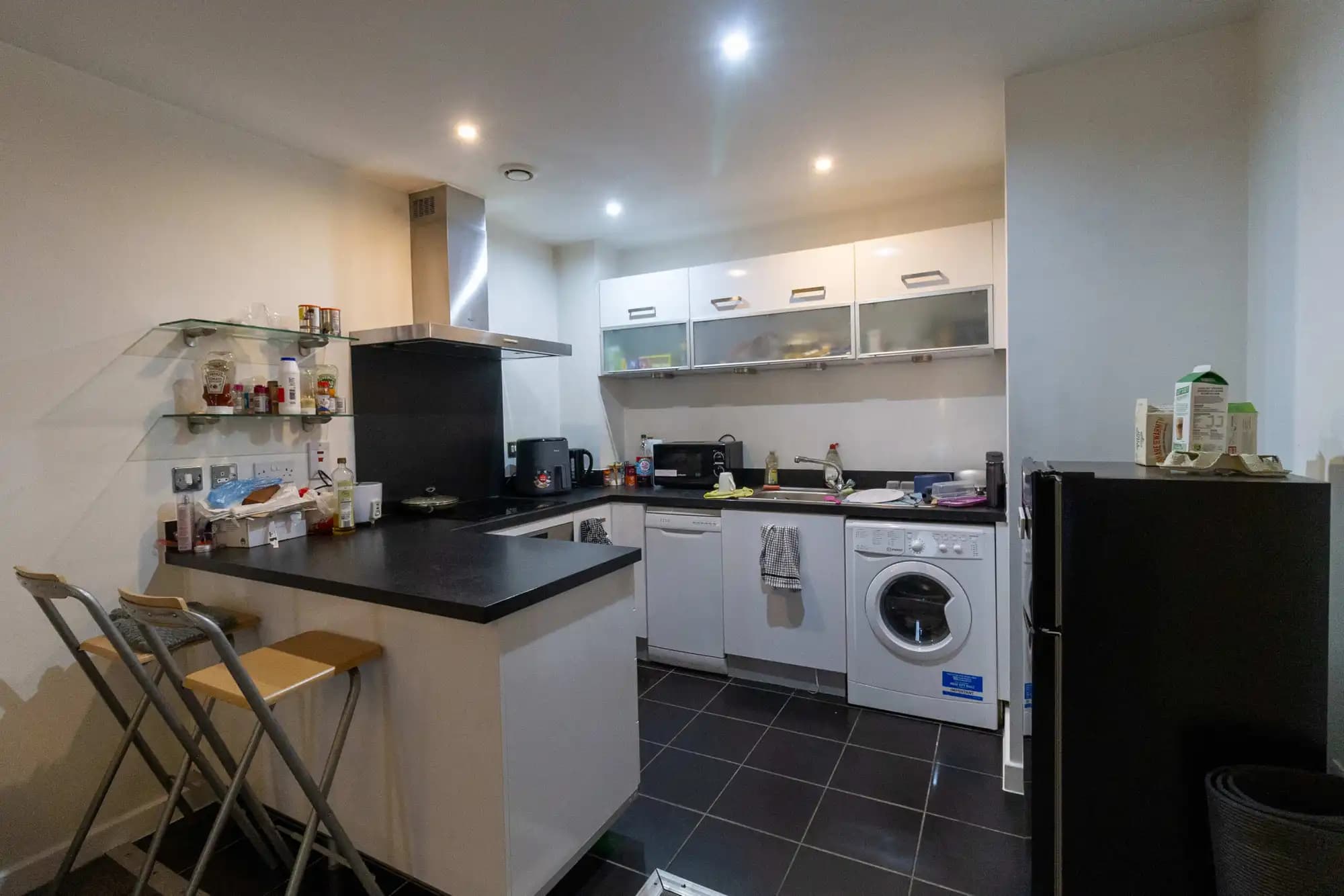 property photo 7 of 13