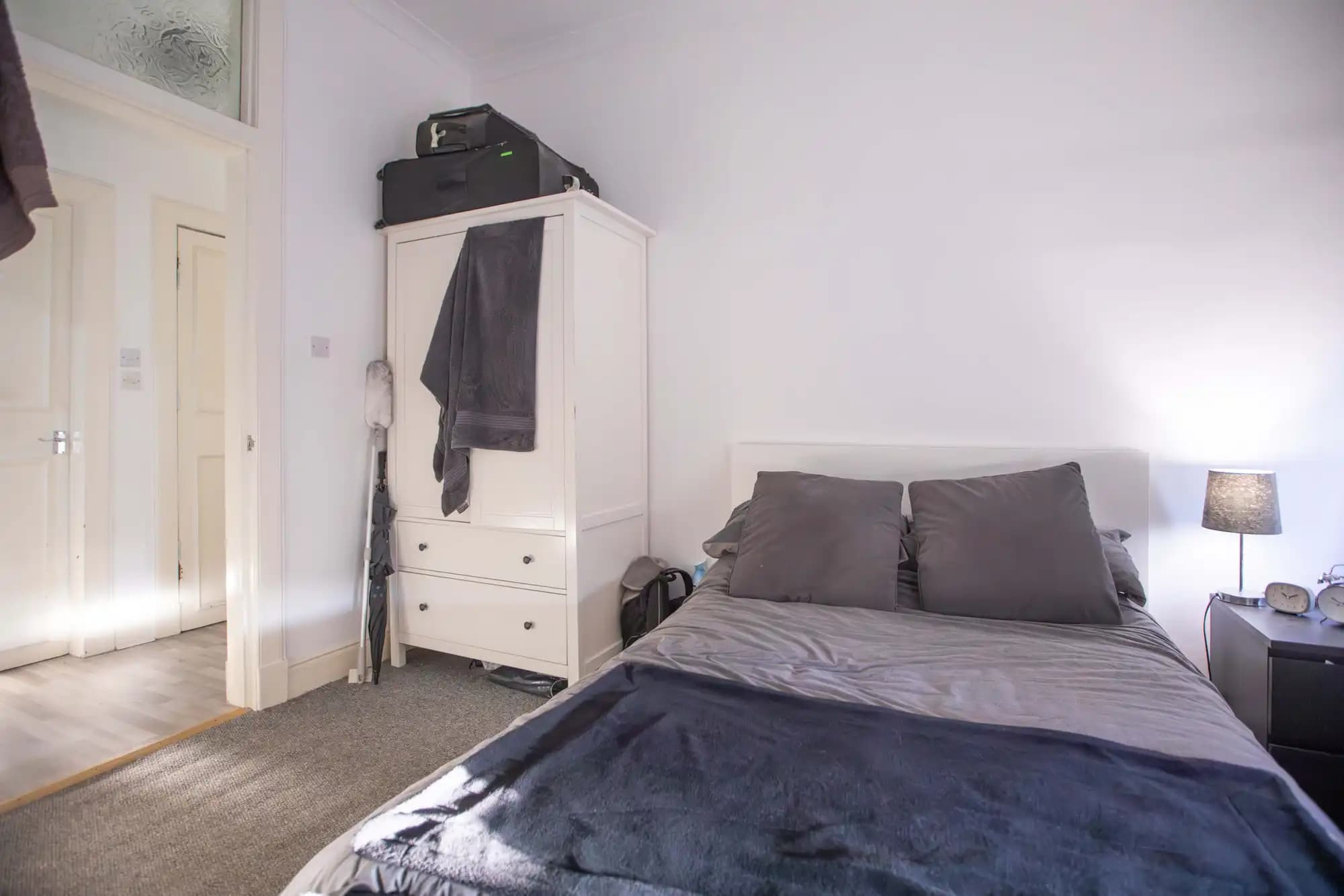 property photo 21 of 28