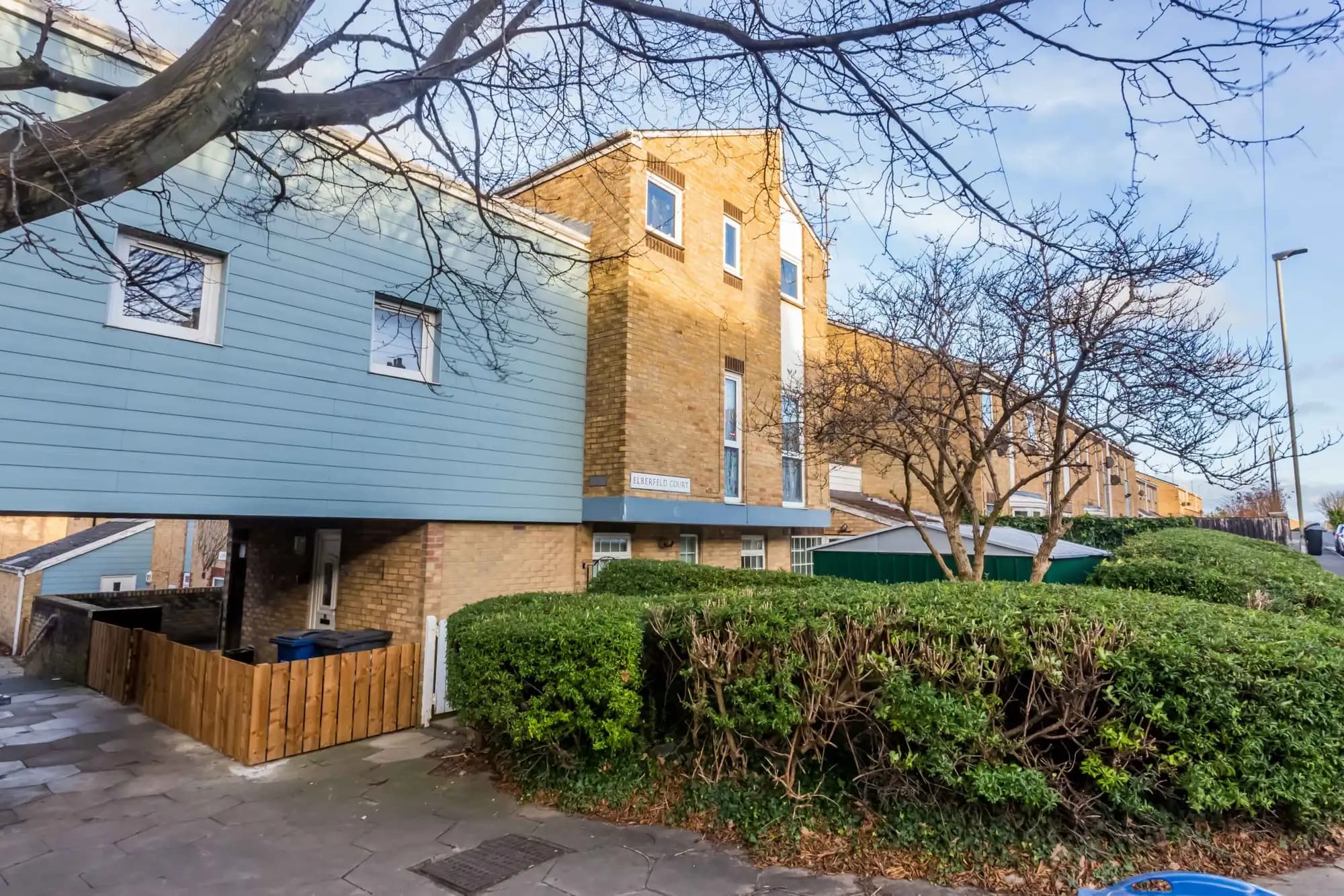 property photo 5 of 18