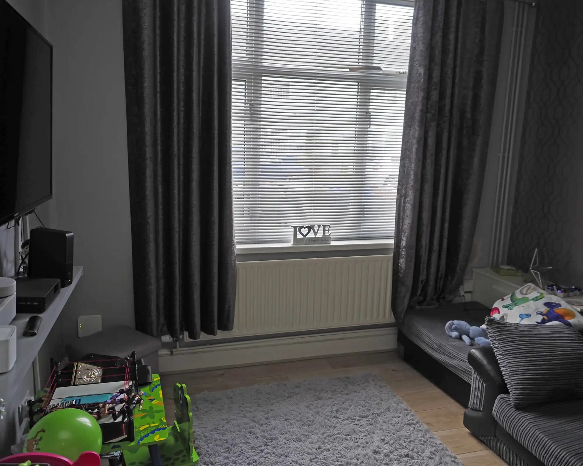property photo 10 of 22