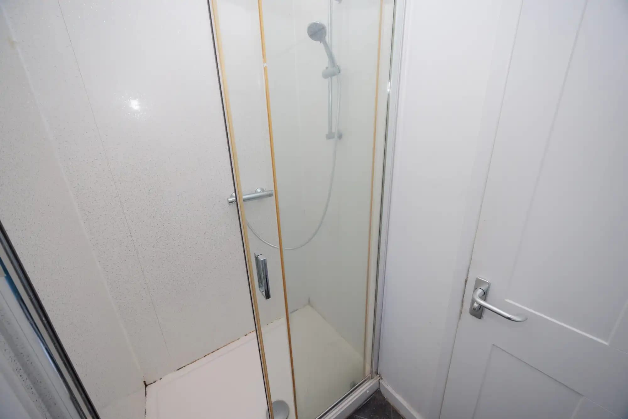 property photo 22 of 65