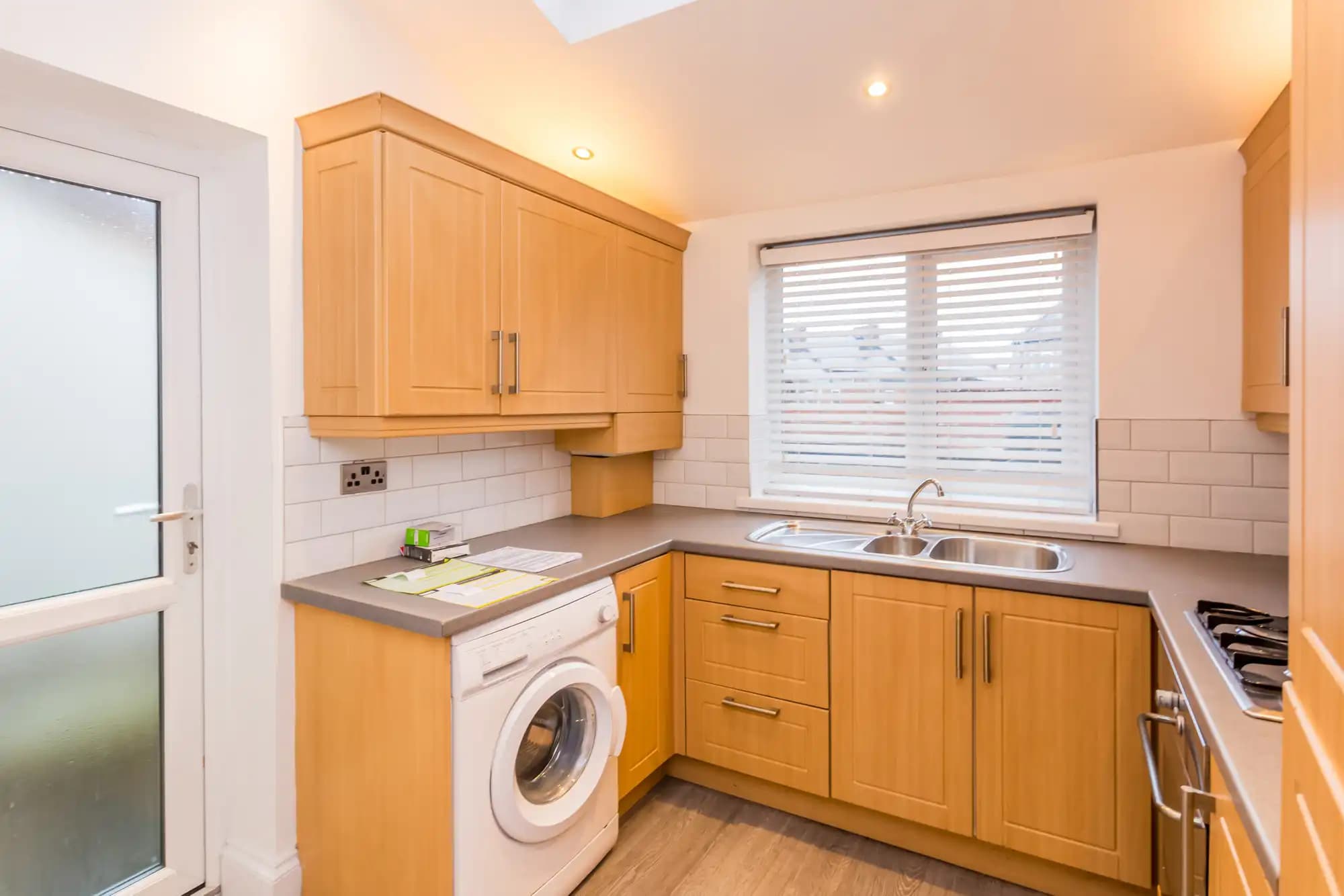 property photo 5 of 19