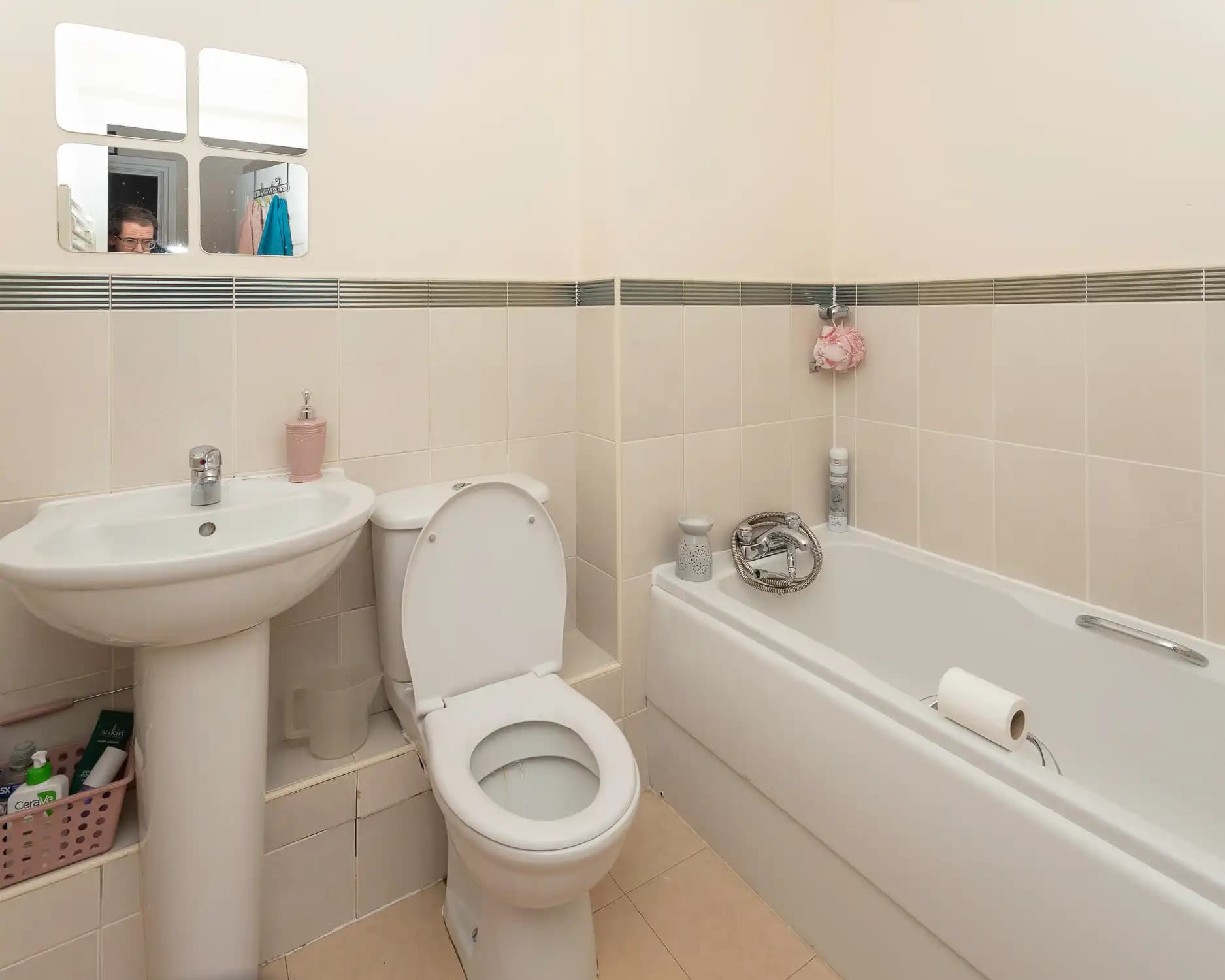 property photo 16 of 17