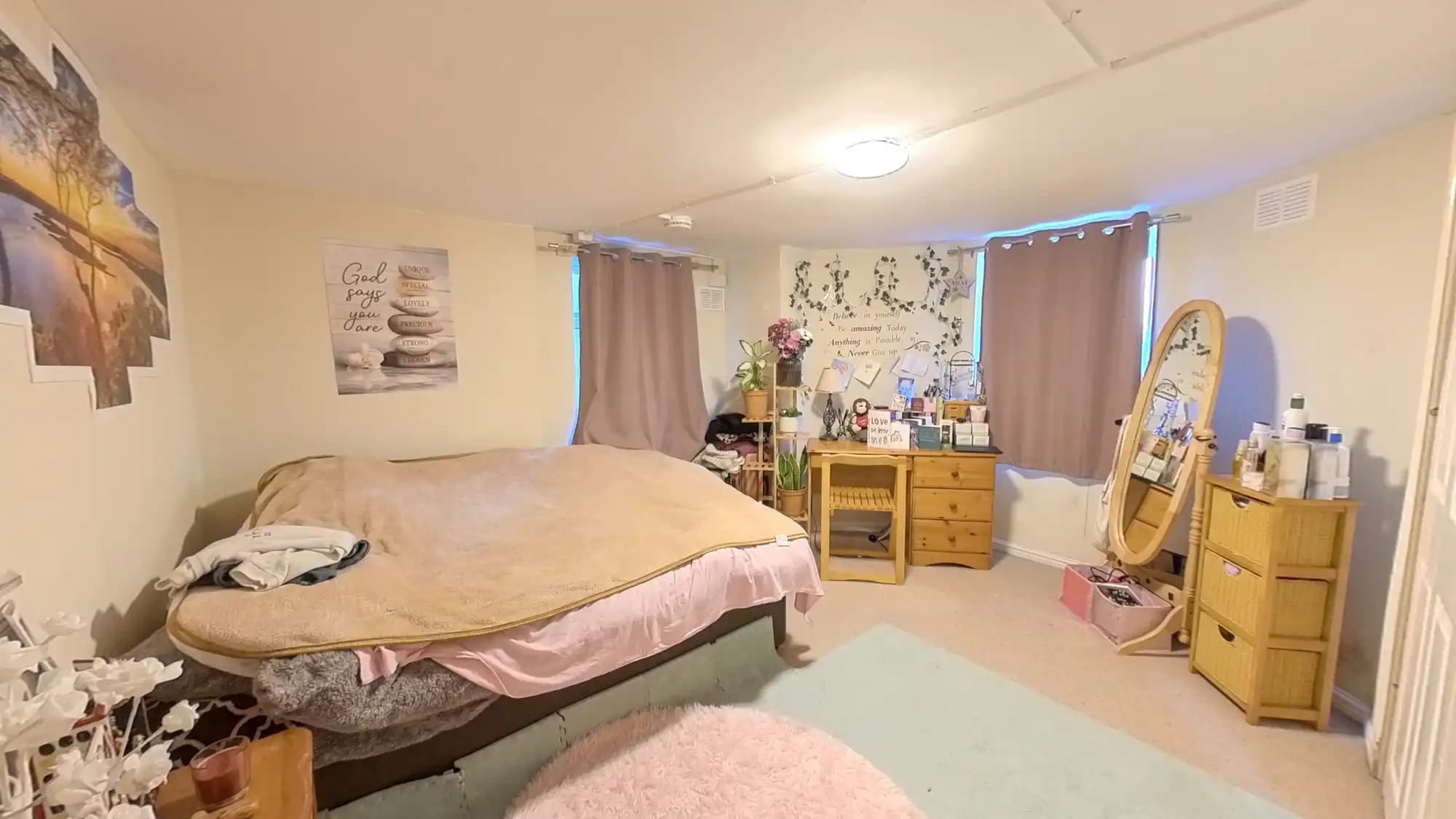 property photo 39 of 53