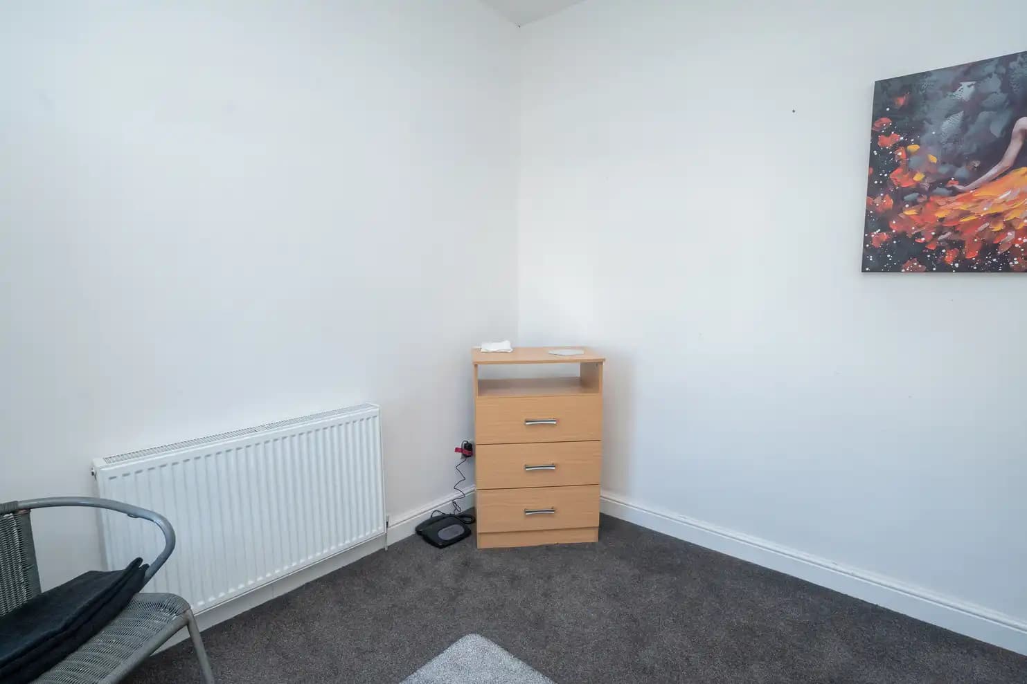property photo 3 of 26