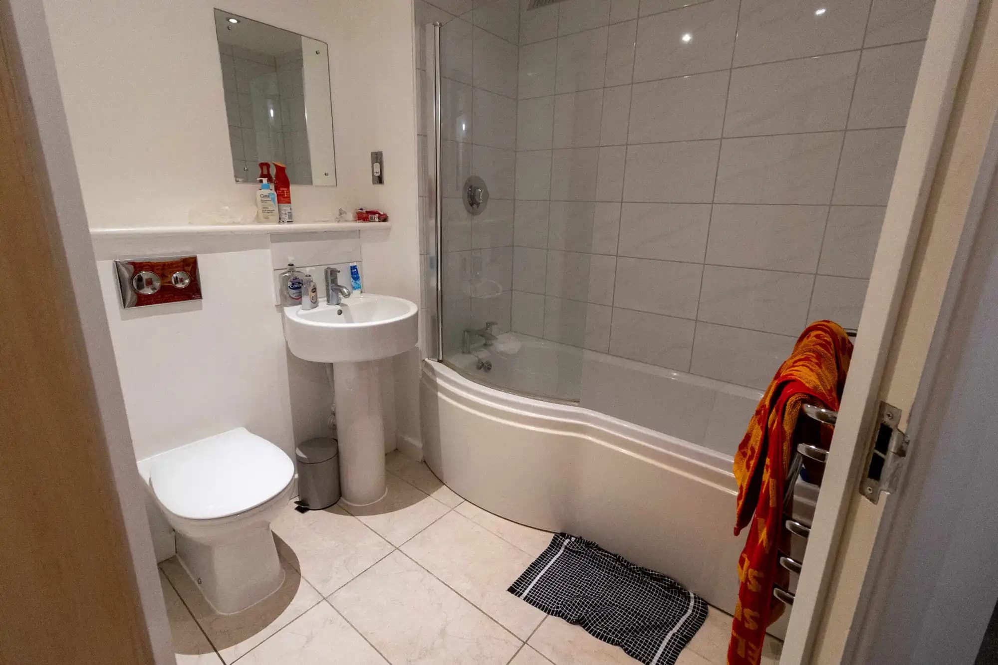 property photo 10 of 13