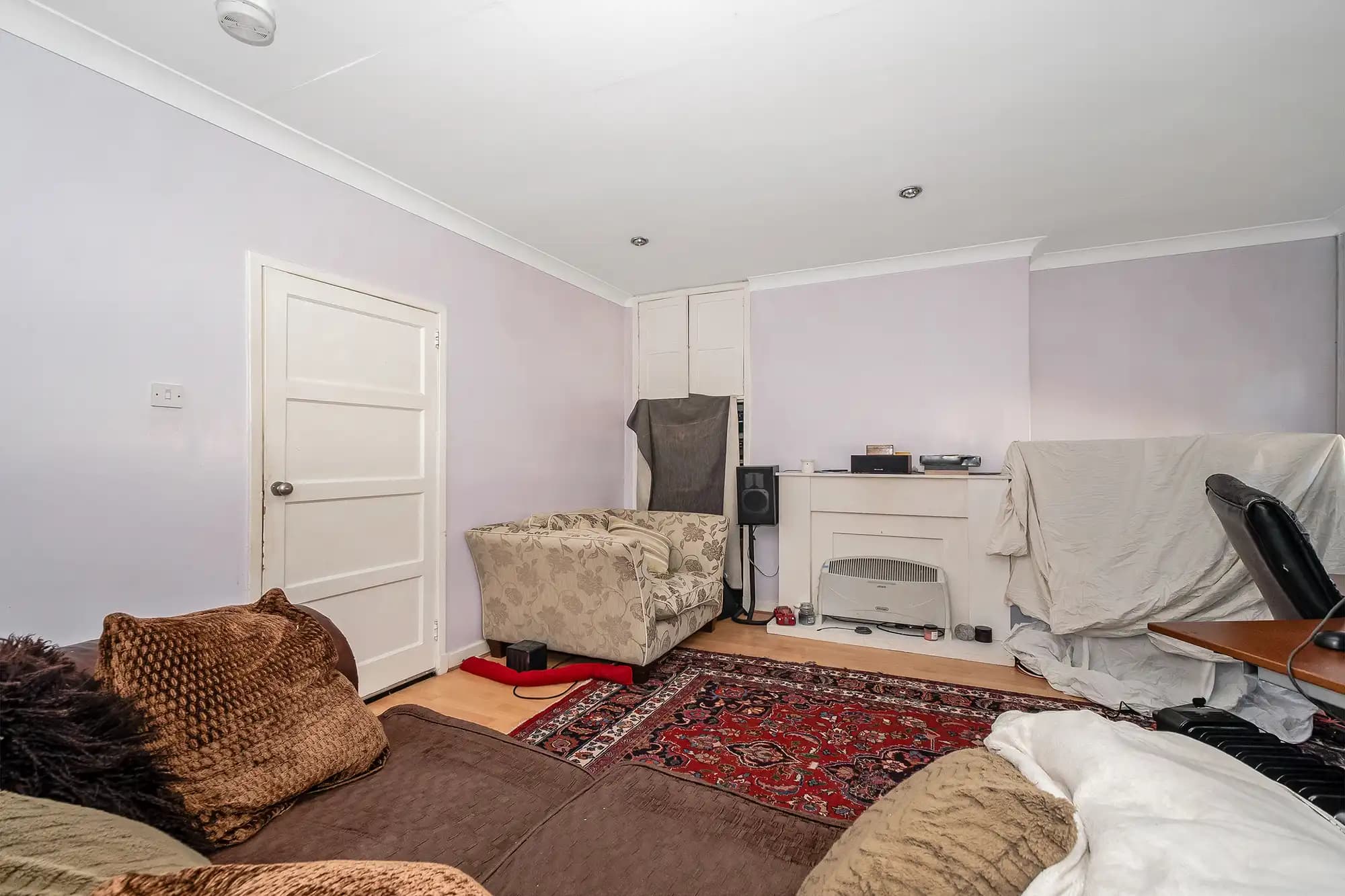 property photo 6 of 20