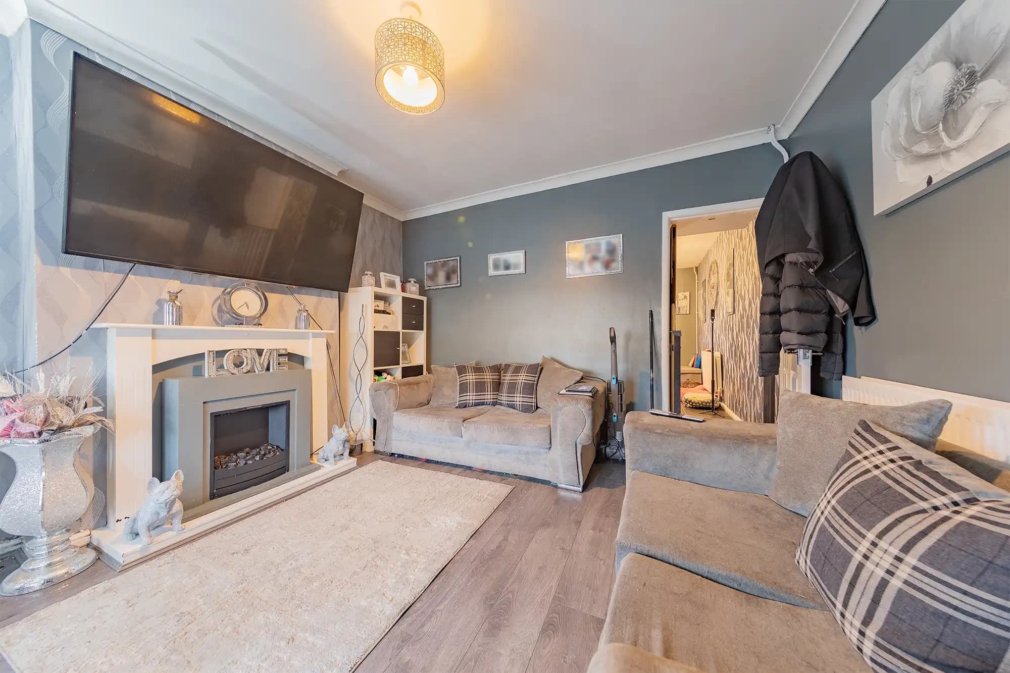 property photo 6 of 23