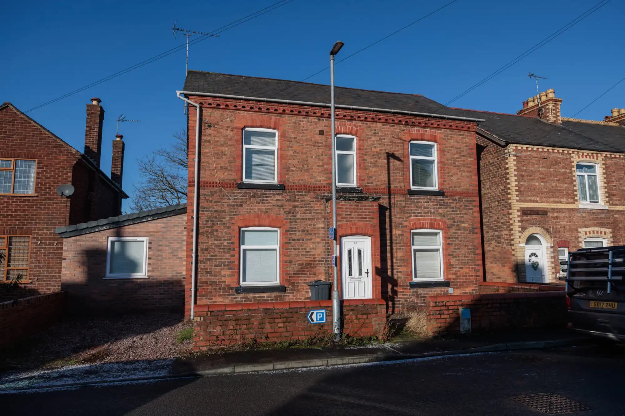 property photo 11 of 65