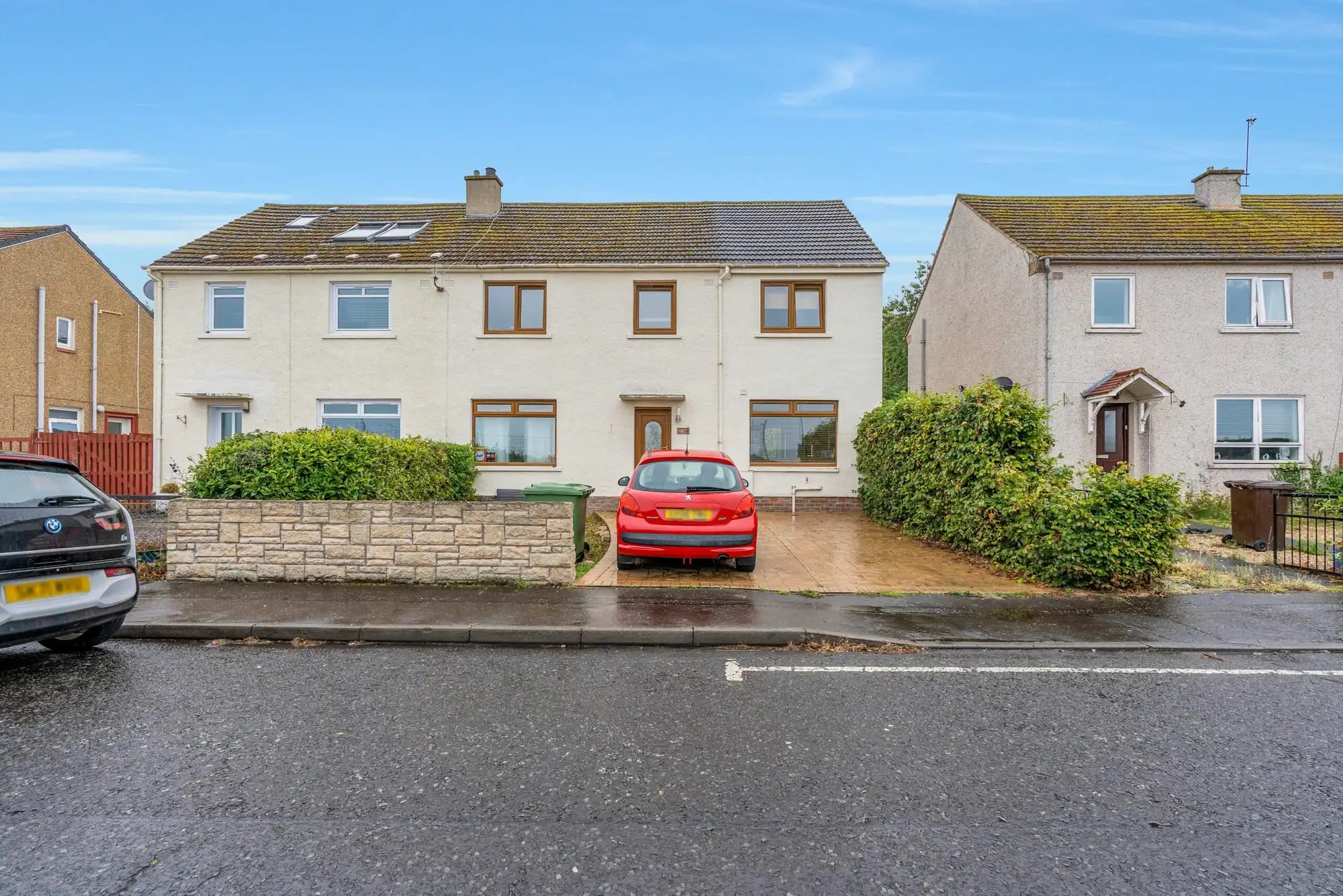 property photo 1 of 33