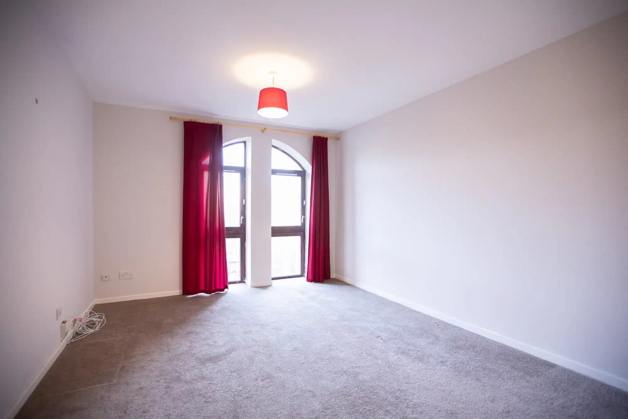 property photo 5 of 37